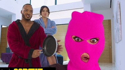 OOPSIE - Sneaky... XVideos bar bareback